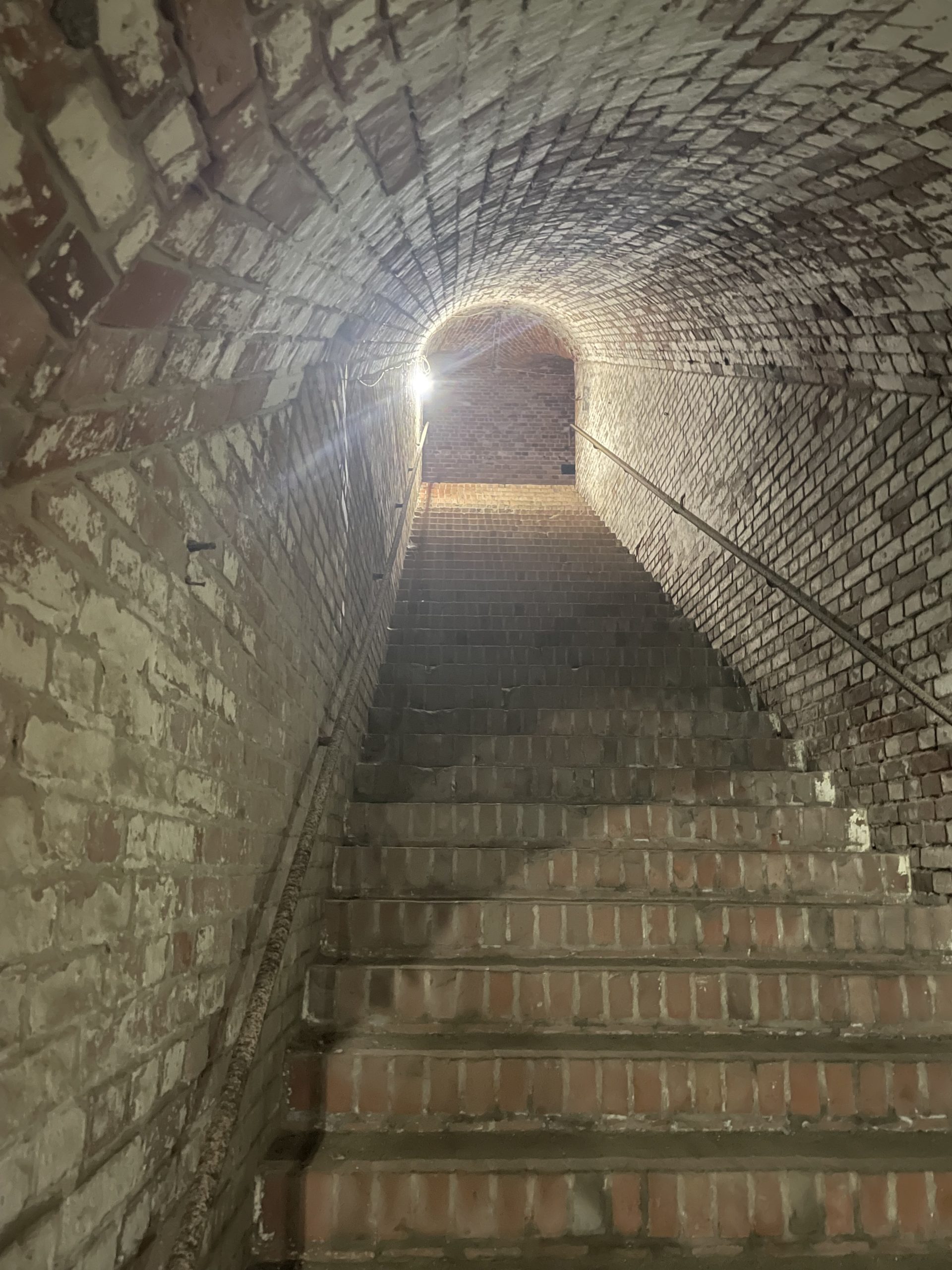 Маршевая-лестница
